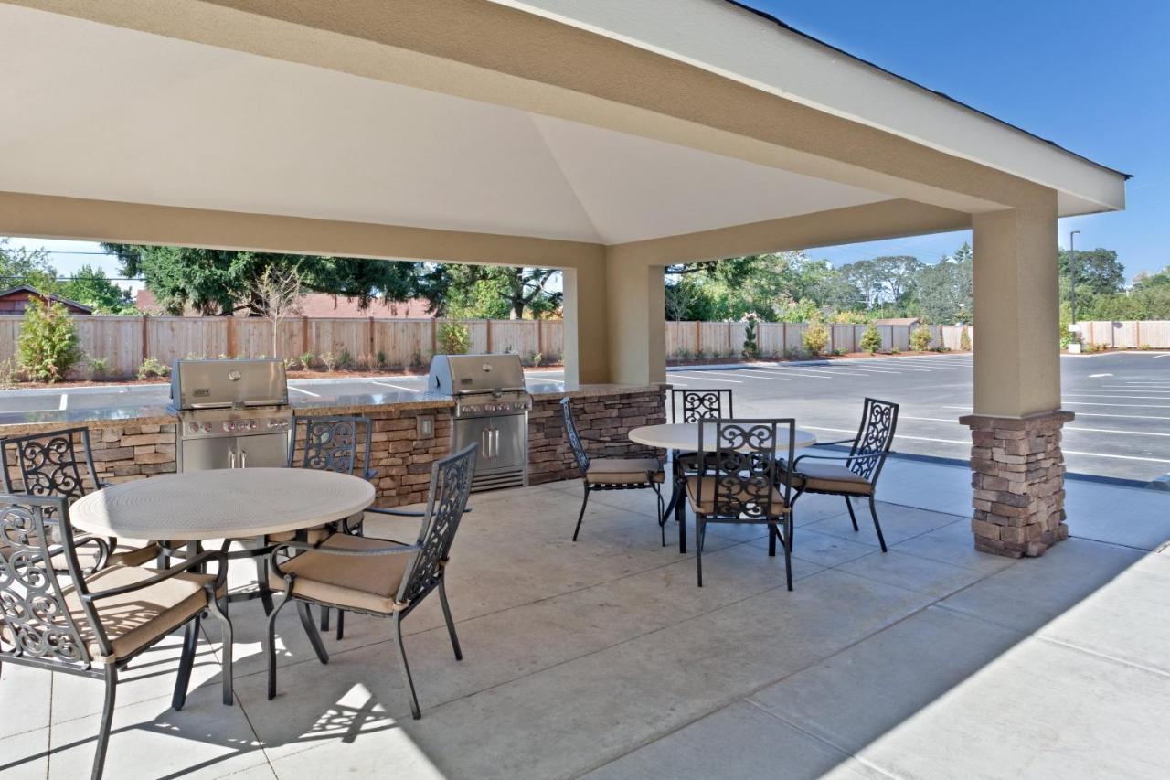 Candlewood Suites Lakewood, An Ihg Hotel Exterior photo